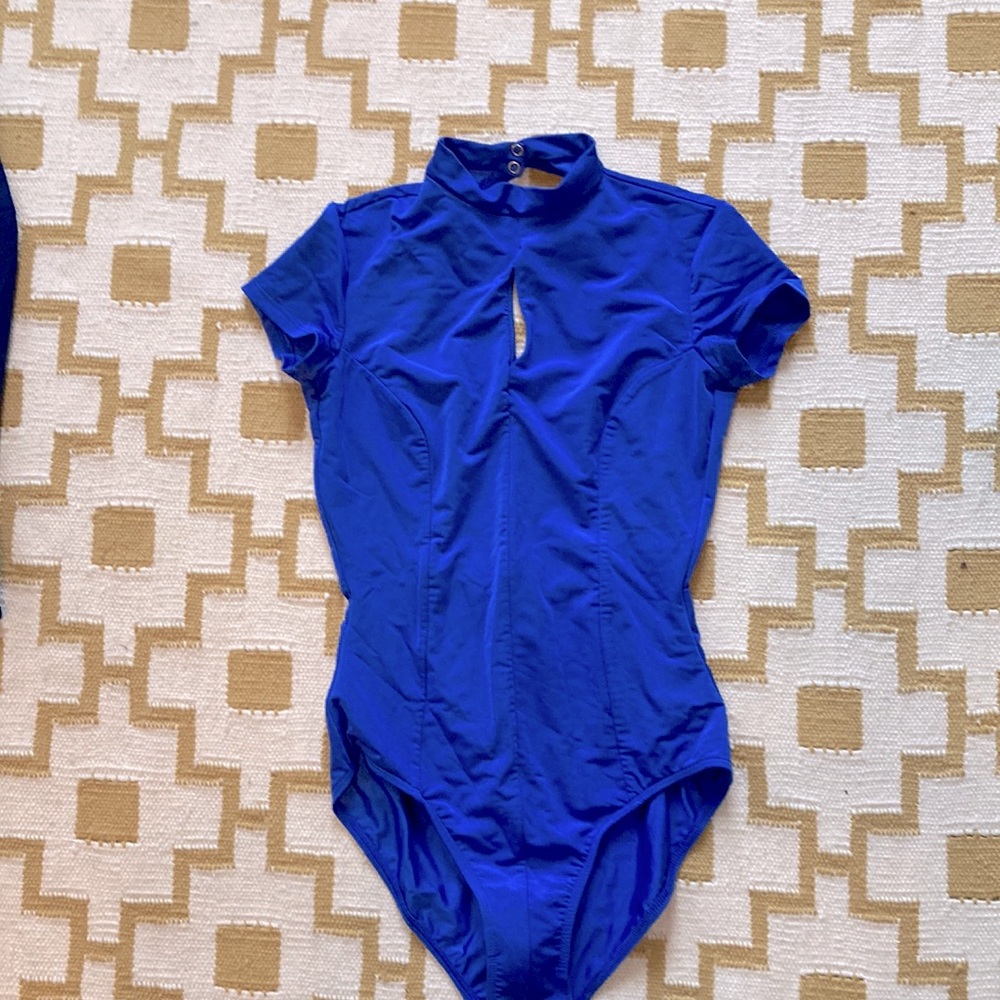 Mariia keyhole, cap sleeve letoard (Adult L)